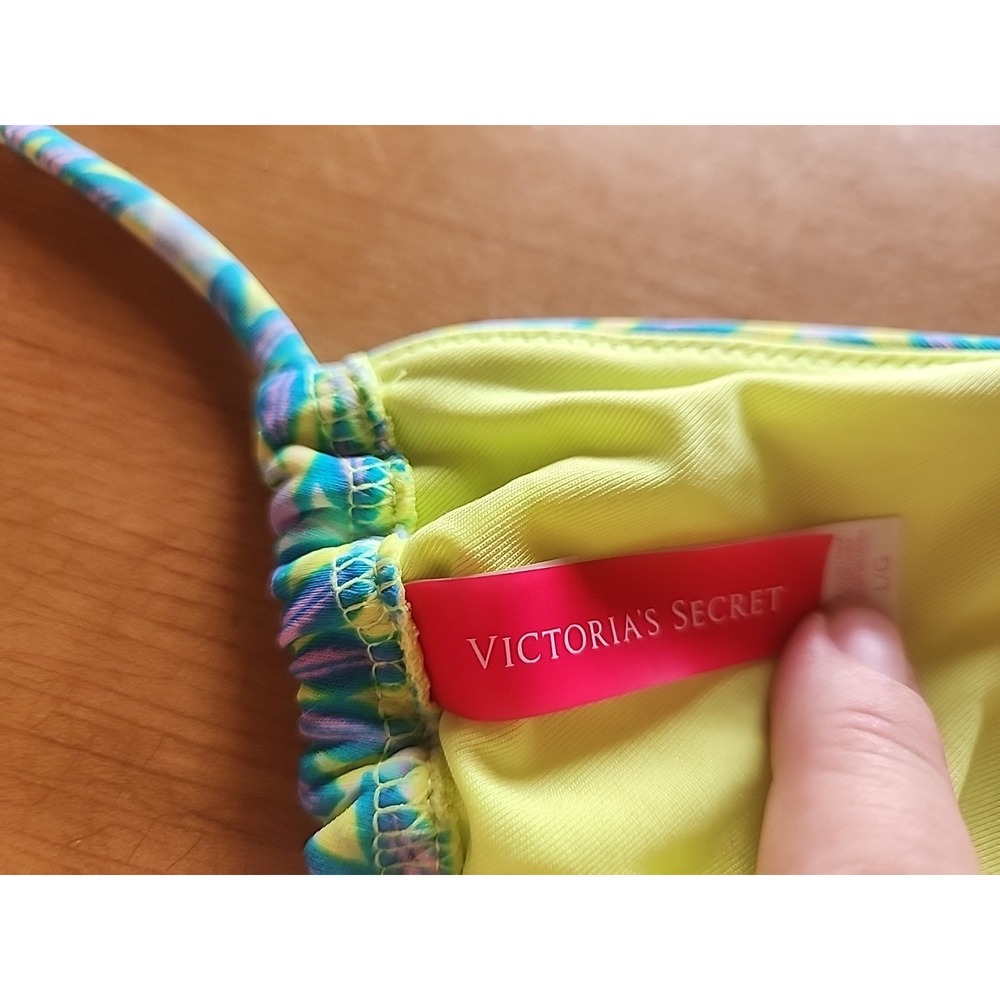 Victoria's Secret Swim Floral Pattern Triangle Bikini Top Size Large - Picture 4 of 5